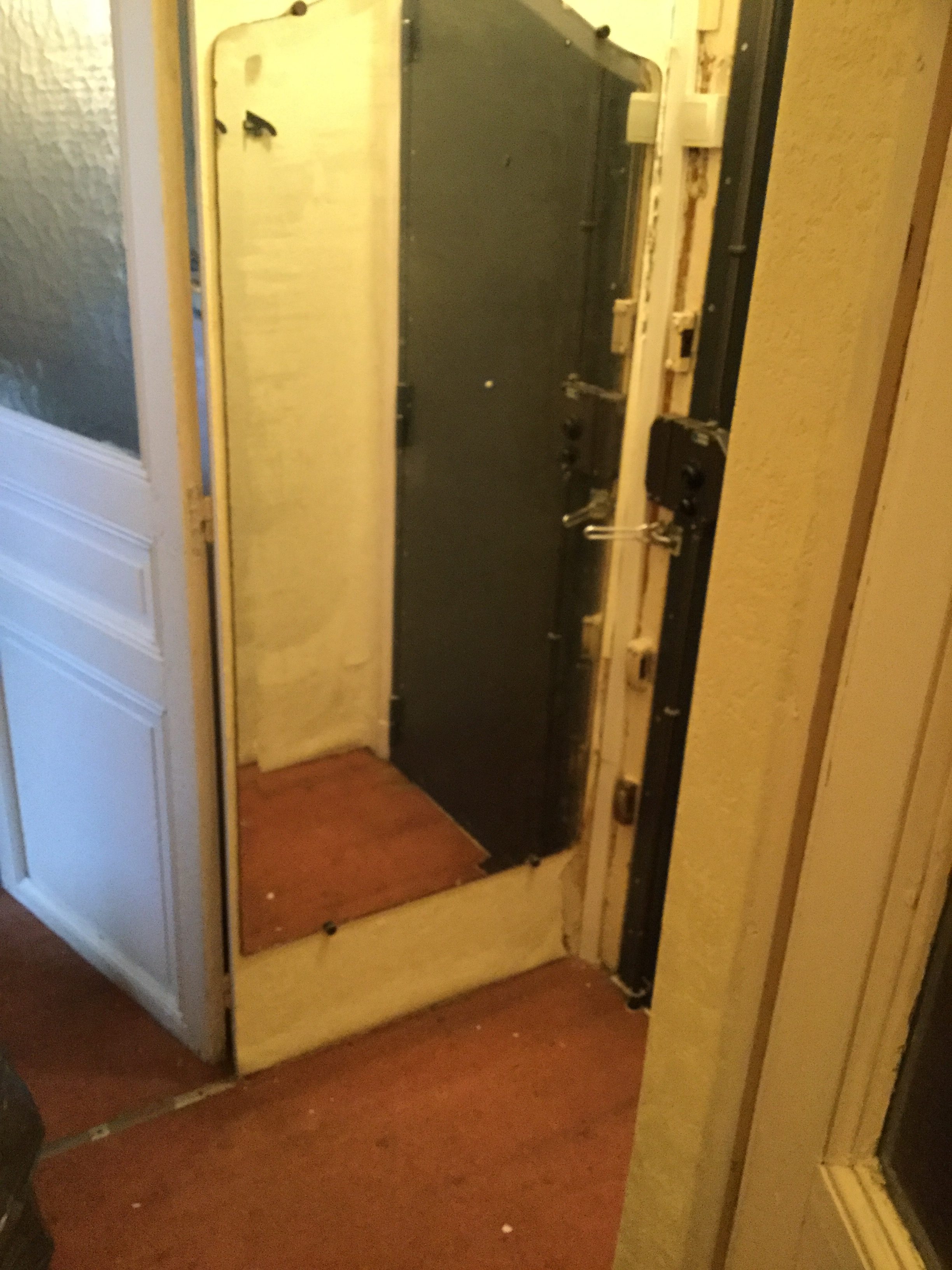 Débarras d’un appartement à Paris 2